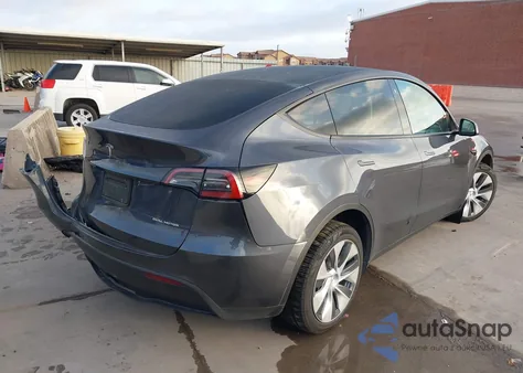 2023 Tesla Model Y from USA, damaged, VIN 7SAYGDEE2PF609969